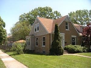 1st image of 1811 Linden St