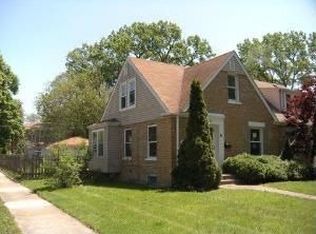 1811 Linden St, Des Plaines, IL