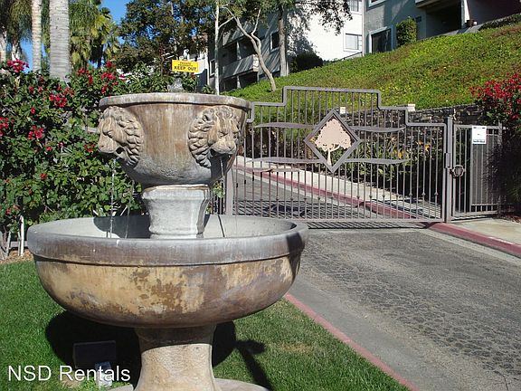 3rd image of 3564 Paseo De Los Californianos Unit 158
