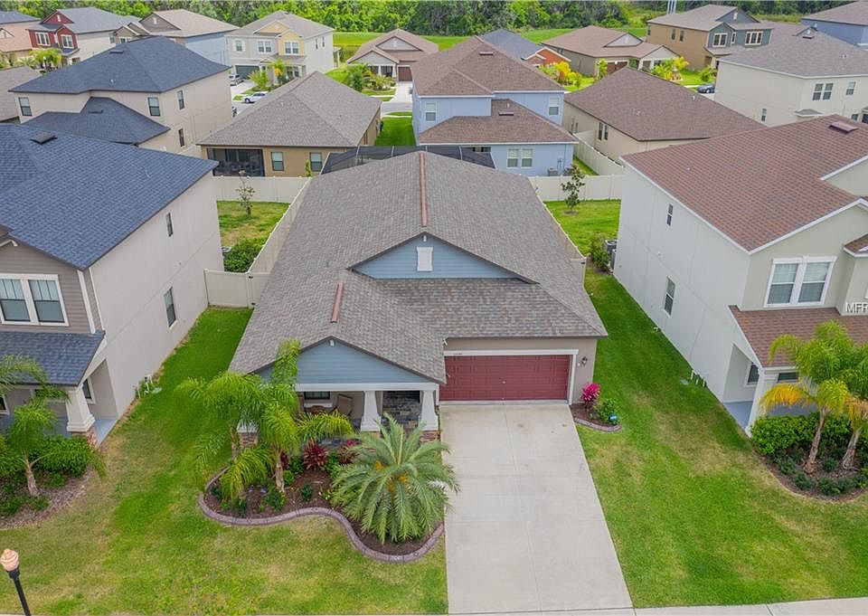 1st image of 11041 Little Blue Heron Dr