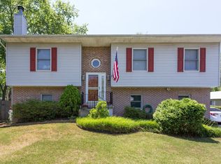 8011 Leland Rd, Manassas, VA 20111