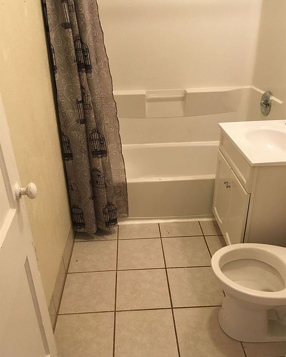 2nd image of 59 23rd St S
