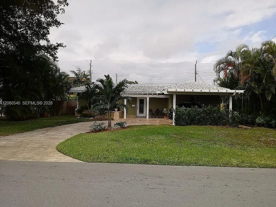 1st image of 709 NE 16th St