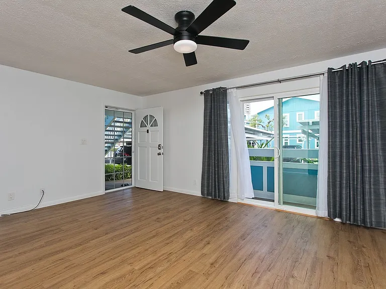355 Aoloa St #C104 — Photo 2