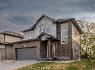 7395 Sherrilee Cres, Niagara Falls, ON L2H 3T4