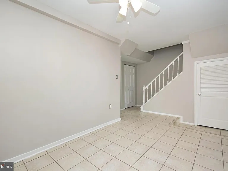 8853 Teakwood Ct — Photo 16