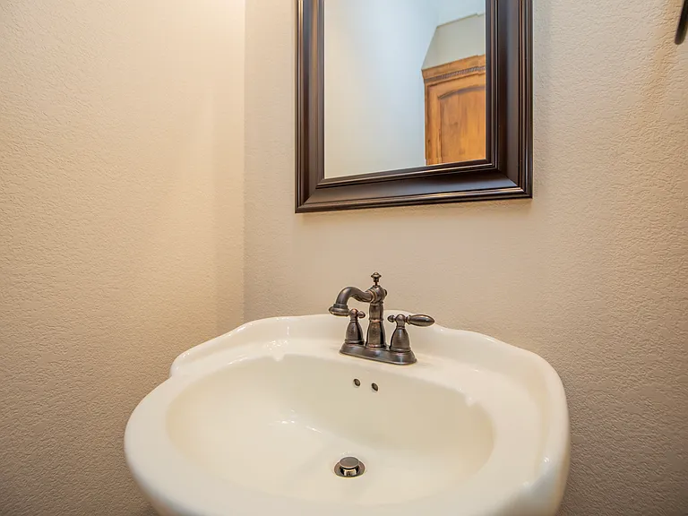 5504 S Turnberry Rd — Photo 4