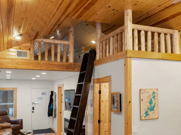 306 Waverly St #Id1244943p, Spring Grove, IL 60081