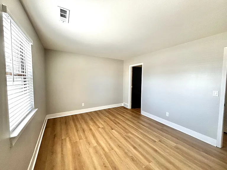 CherryVale Apartments — Photo 22