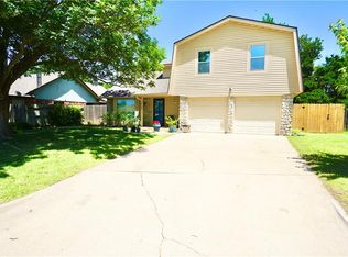 1112 Choctaw Ridge Rd, Midwest City, OK 73130