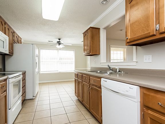 4th image of 1851 Timber Way N