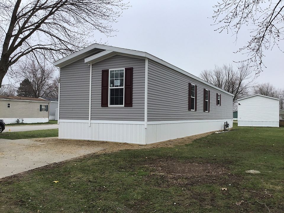 1st image of 267 Brookside Mnr #267