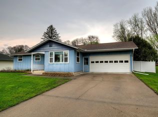 4234 Griffin St, Red Wing, MN 55066