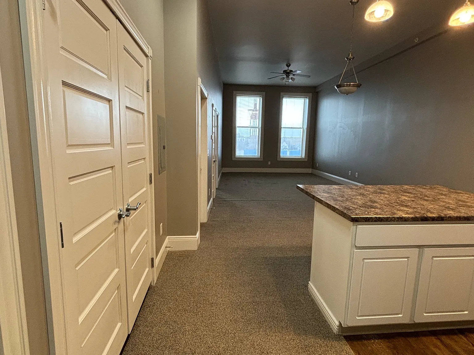 1406 Tower Ave — Photo 2