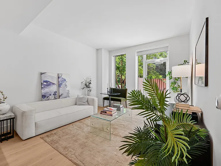 312 W 43rd St #2B — Photo 1