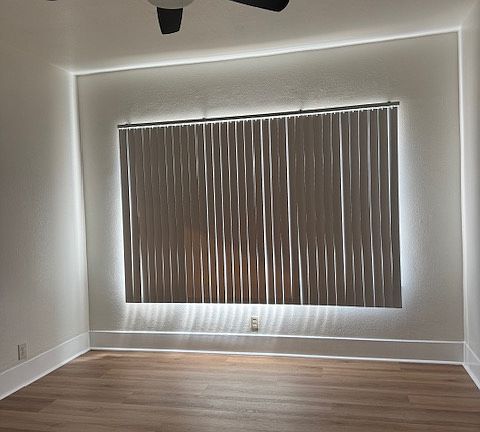 4th image of 1075 Luther Ave