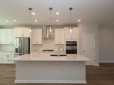 2nd image of 5007 Jowetts Walk Dr