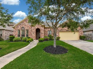 12911 Southern Ridge Dr, Pearland, TX 77584