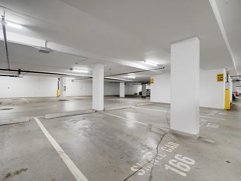 750 Dogwood St #511 — Photo 8