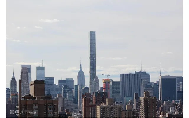 Sold by Douglas Elliman | media 14