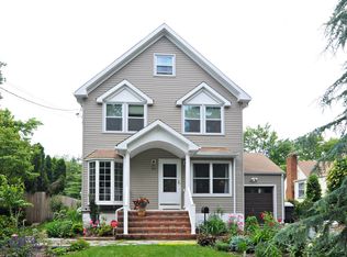91 Upland Ave, Metuchen, NJ