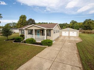 1112 S Old S, Martinsville, IN 46151