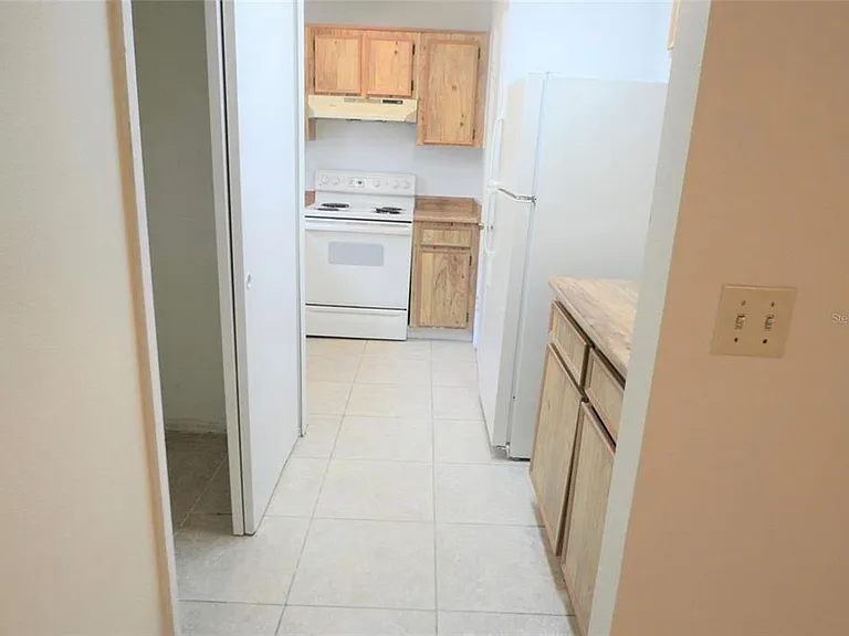 4240 Pershing Pointe Pl #2 — Photo 3