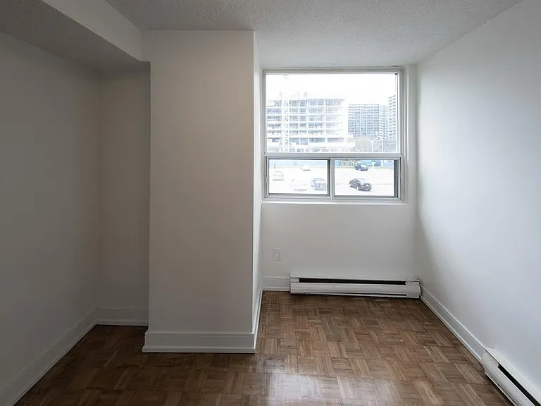 490 Nelson Ave #204 — Photo 22