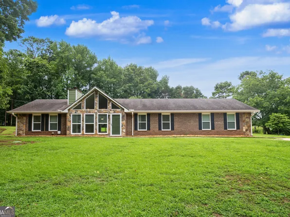 165 Hilo Rd, Fayetteville, GA 30215