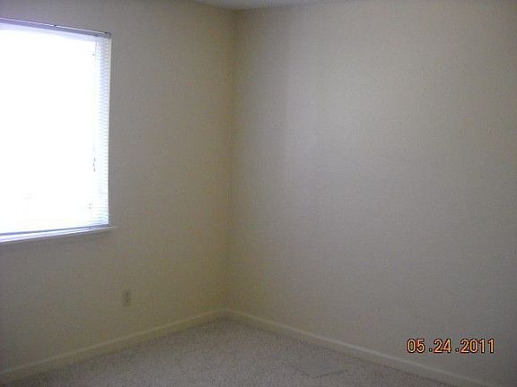 3rd image of 23801 12th Pl S APT 21-04