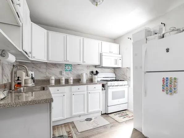 130-00-2 134th St #2, South Ozone Park, NY 11420