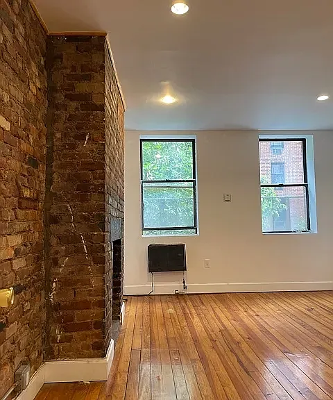 15 Stanton St #1B — Photo 9