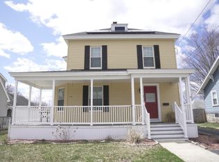 38 Elm St, Methuen, MA 01844