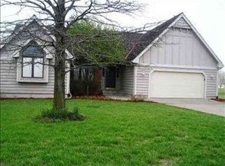 7208 SW Falcon St, Topeka, KS 66610