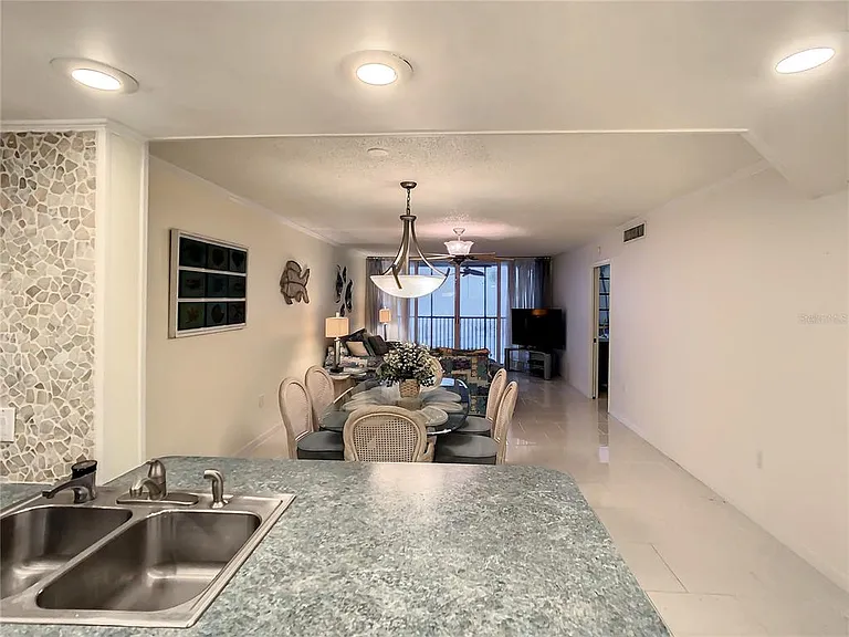18304 Gulf Blvd #116 — Photo 16