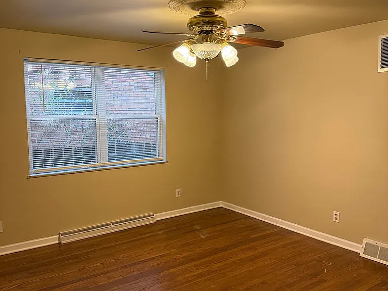 1064 Anderson Ferry Rd #2 — Photo 1