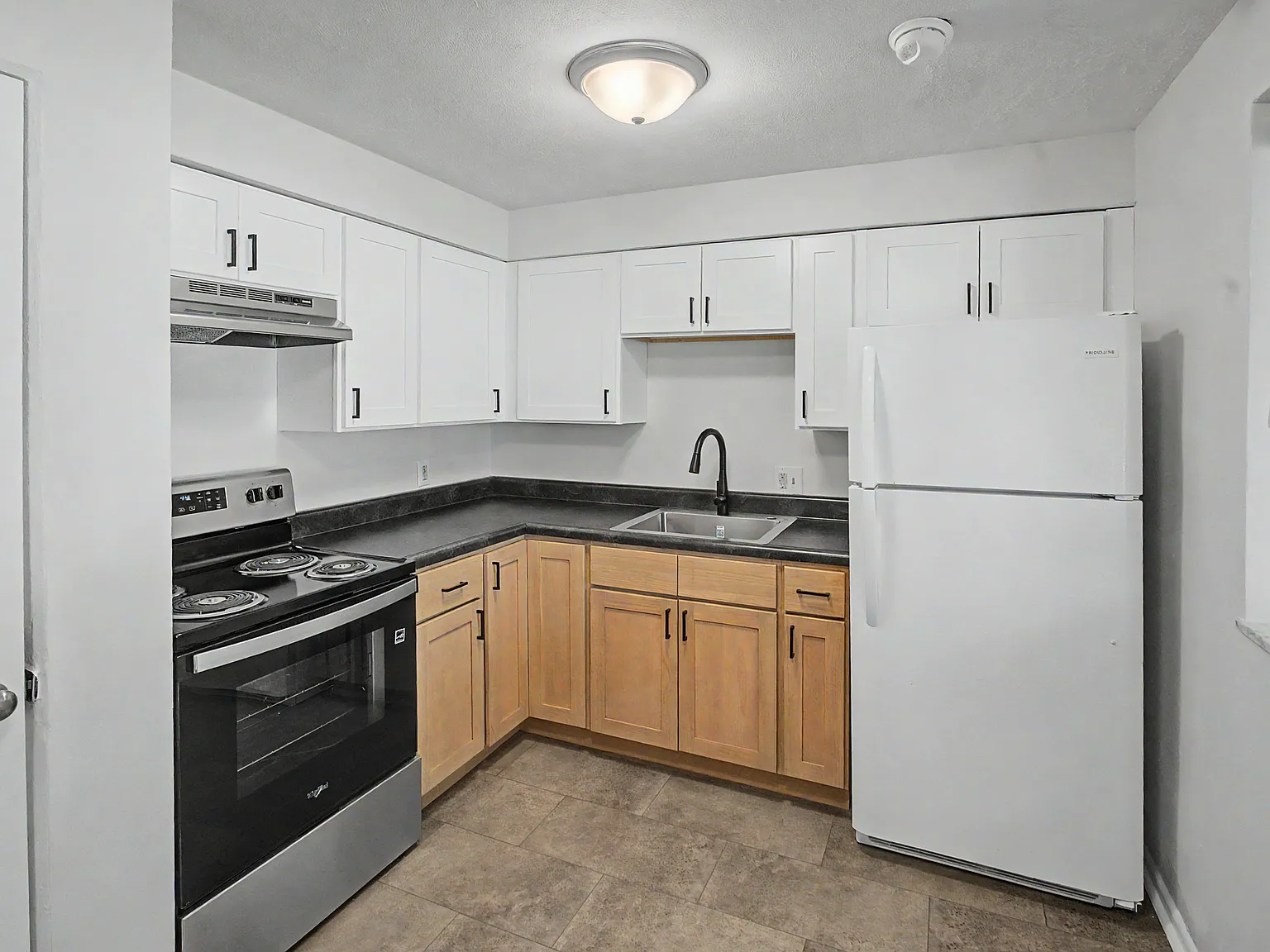 1 bed, 575 sqft, $1,025 — Photo 3
