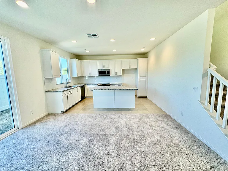 4388 Cadence Way — Photo 4