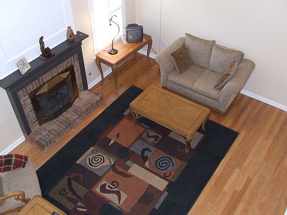 High Ceilings & Fireplace