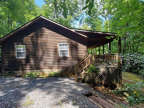 3rd image of 1954 Bettys Creek Rd