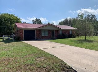 706 Faye Ave, Pocola, OK 74902