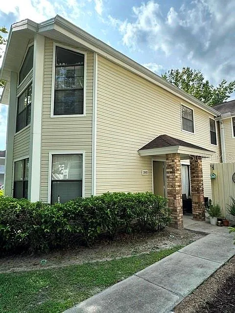 3 bed, 2.0 bath, 1250 sqft, $1,850 — Photo 3