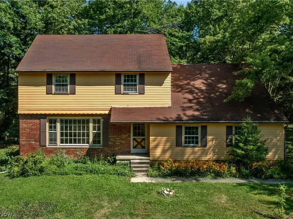 736 Hines Hill Rd, Hudson, OH 44236