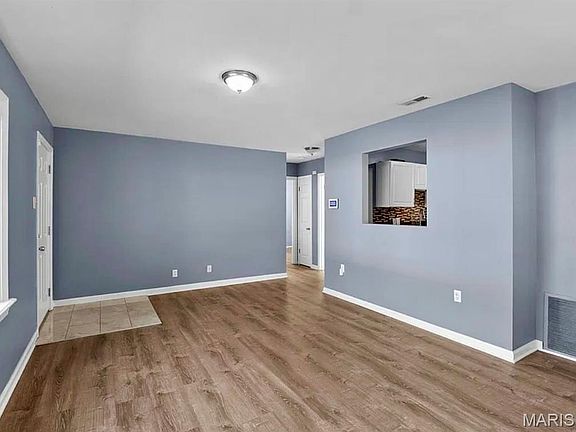5th image of 46 Saint Celeste Dr