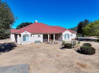 10204 Mount Olympus Valley Rd, Fallbrook, CA 92028
