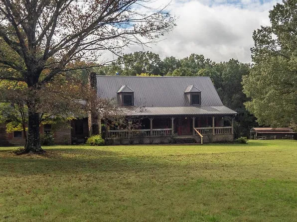 900 Centerpoint Dr, Mason, TN 38049