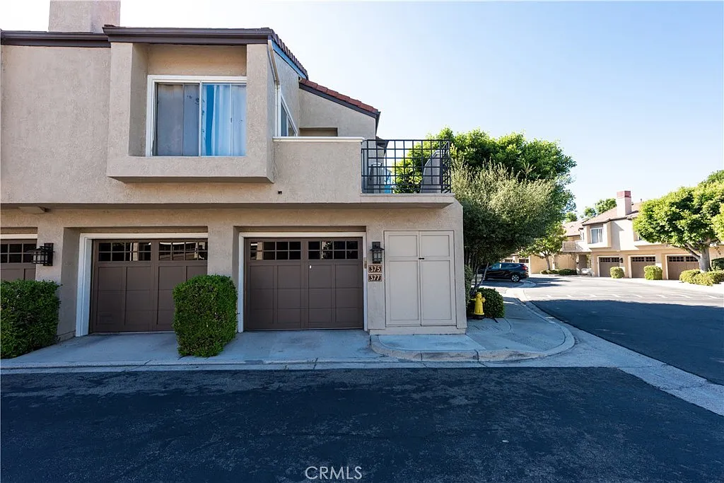 1 bed, 300 sqft, $1,650 — Photo 1