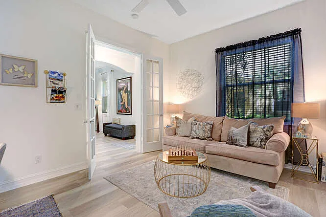 2847 Tiburon Blvd E #101-1 — Photo 57
