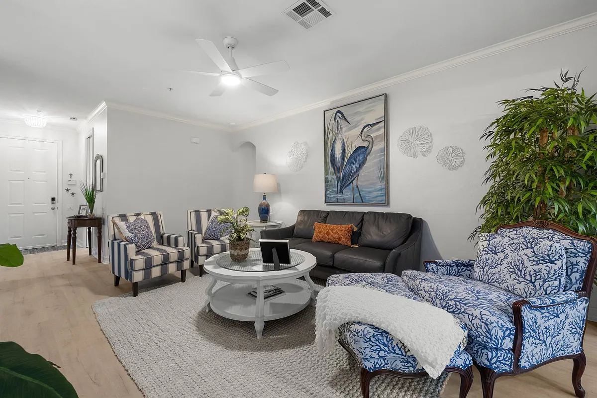 Building Photo - 720 Tarpon Cove Dr #102