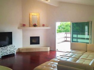 843 Weldon Rd, Santa Barbara, CA 93109